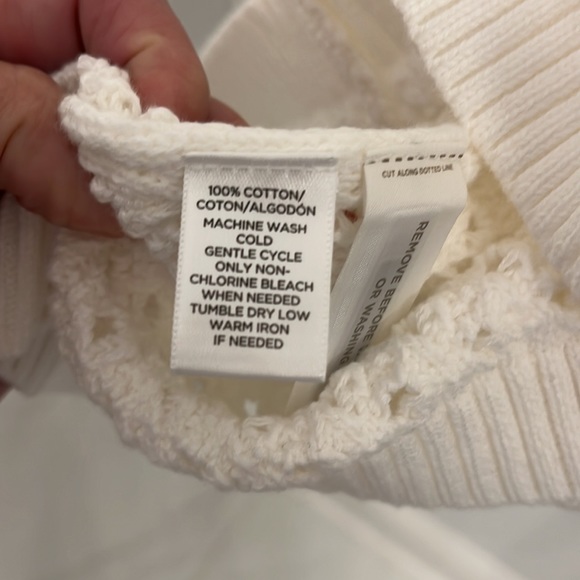 Sweater - Picture 3 of 3